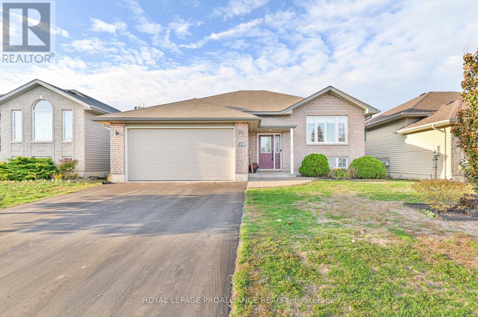 18 Fox Den Drive, Brighton, Ontario  K0K 1H0 - Photo 3 - X12736610