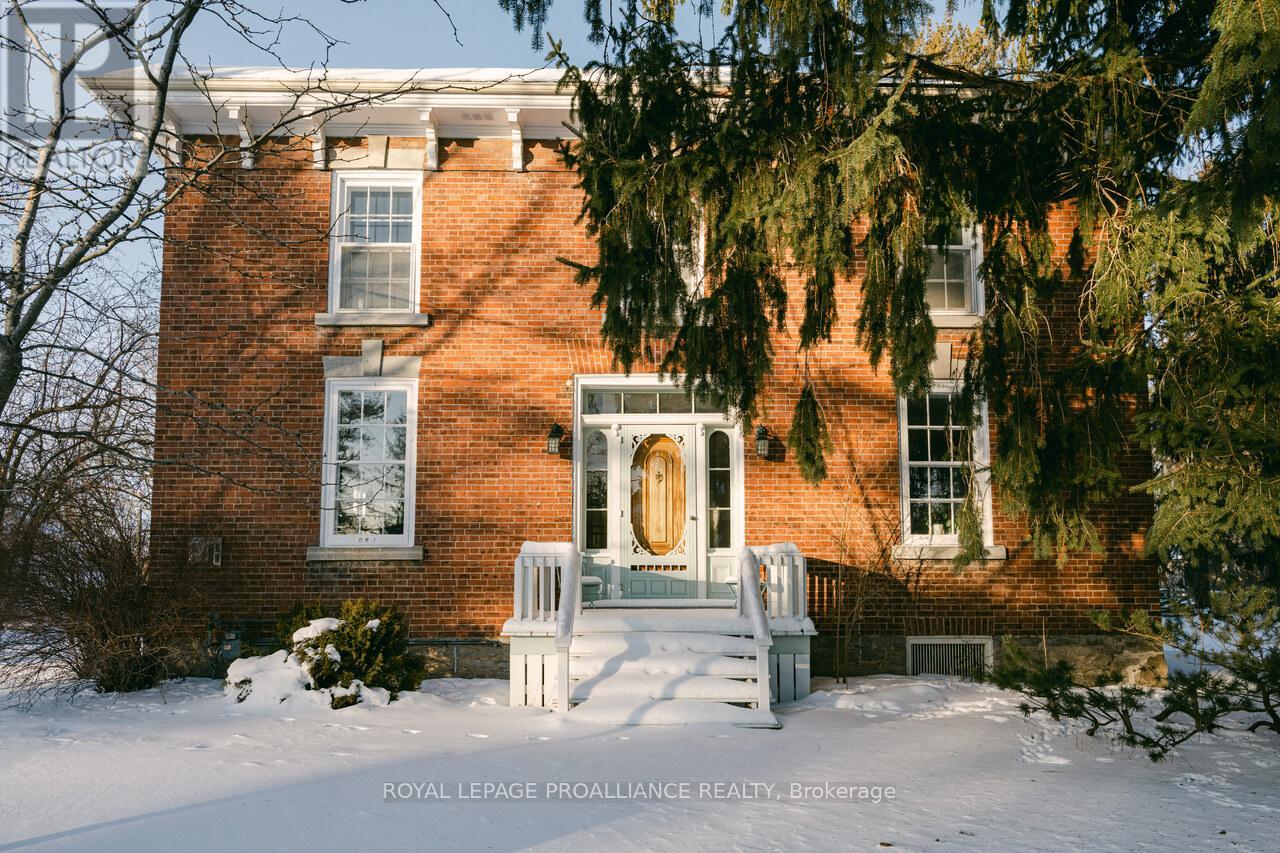 374 BLOOMFIELD MAIN STREET, Prince Edward County, Ontario