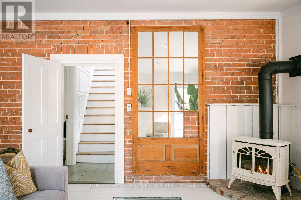 374 Bloomfield Main Street, Prince Edward County, Ontario  K0K 1G0 - Photo 19 - X12736678