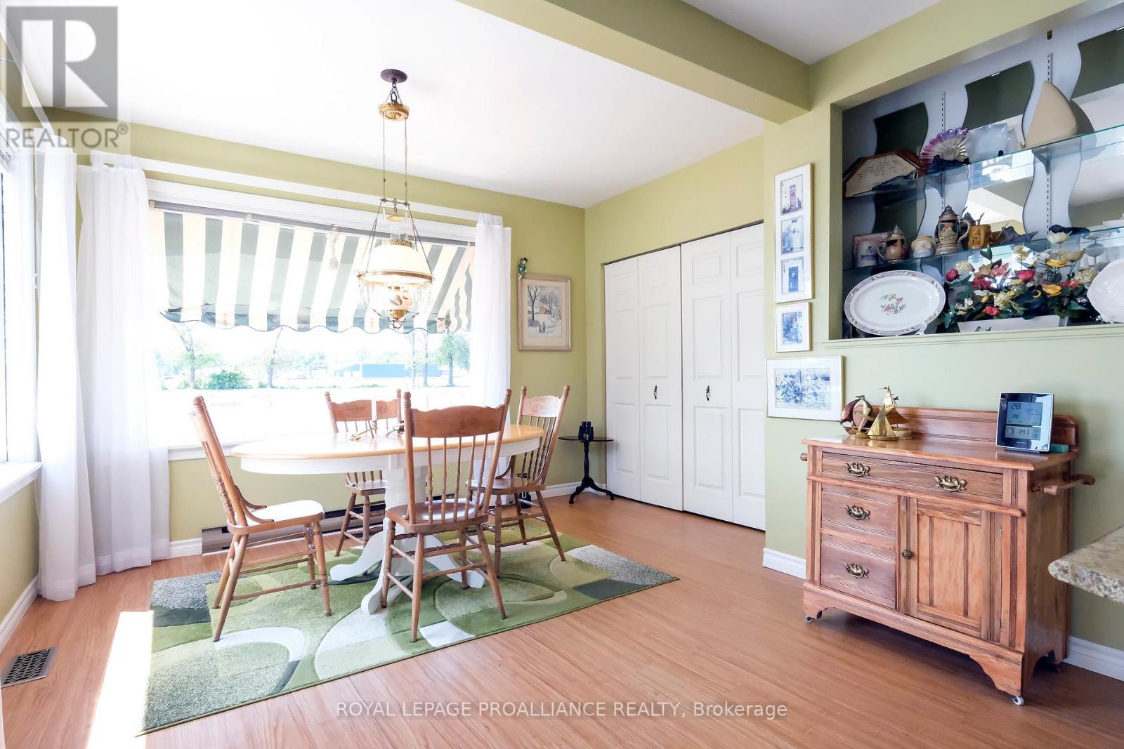 70 Front Street S, Belleville, Ontario  K8N 2Y3 - Photo 10 - X12740132