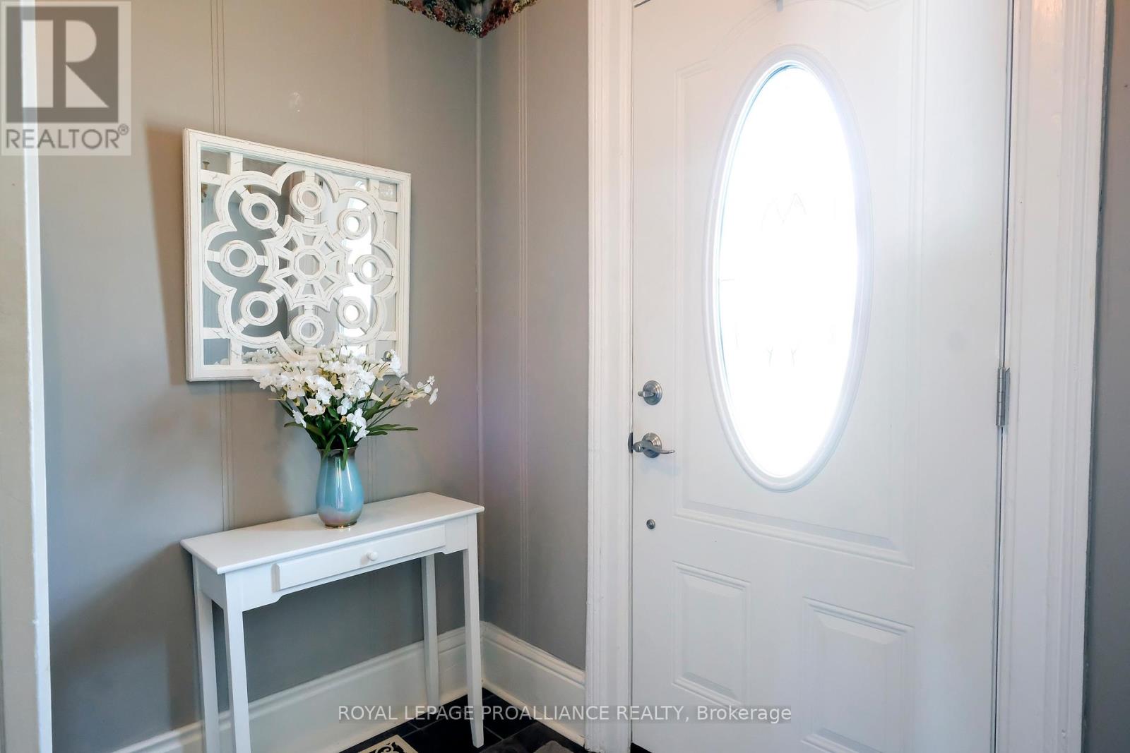 70 Front Street S, Belleville, Ontario  K8N 2Y3 - Photo 16 - X12740132