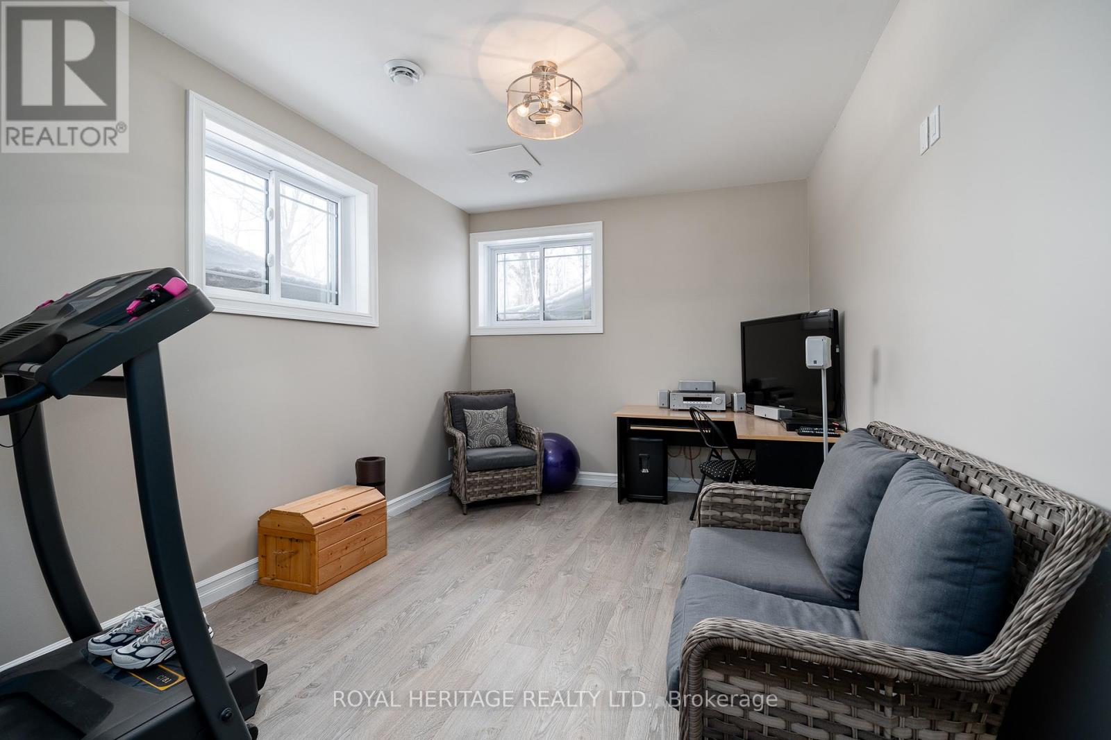 21564 Loyalist Parkway, Prince Edward County, Ontario  K0K 1L0 - Photo 25 - X12741438