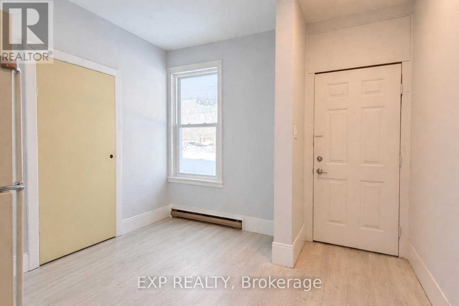 68-70 South George Street, Belleville, Ontario  K8N 3G6 - Photo 9 - X12742152