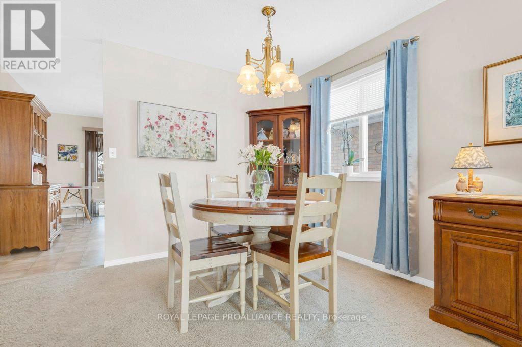 72 Gilbert Street, Belleville, Ontario  K8P 3H2 - Photo 12 - X12742506