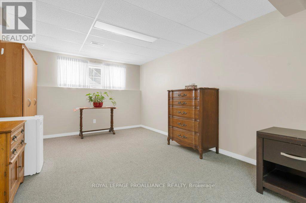 72 Gilbert Street, Belleville, Ontario  K8P 3H2 - Photo 23 - X12742506