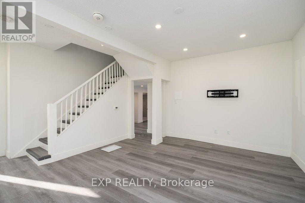 24 Albion Street, Belleville, Ontario  K8N 3R8 - Photo 5 - X12743348