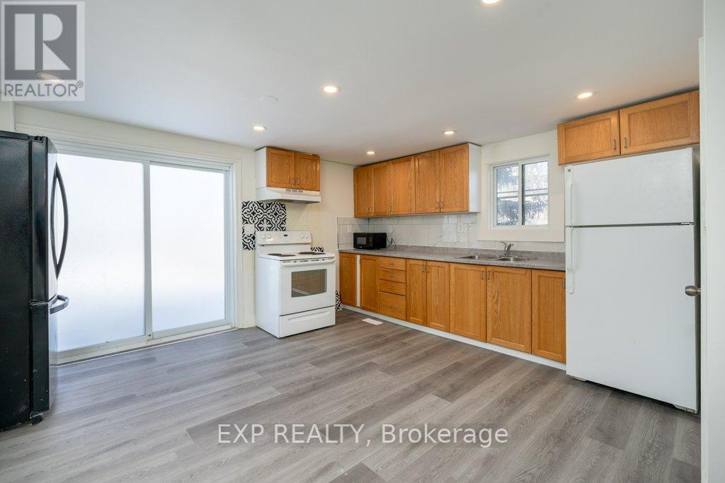 24 Albion Street, Belleville, Ontario  K8N 3R8 - Photo 9 - X12743348