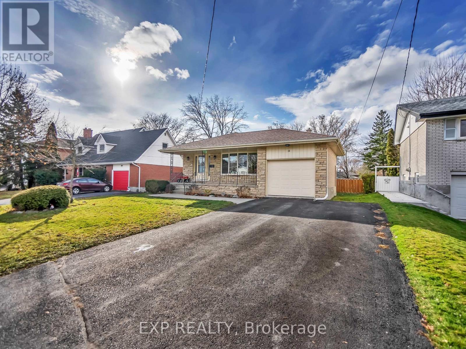 16 Applewood Drive, Belleville, Ontario  K8P 4E2 - Photo 3 - X12748850