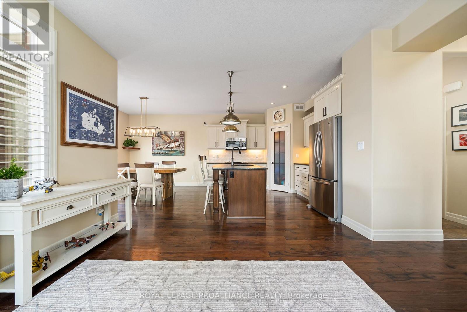 19 Scenic Drive, Belleville, Ontario  K8N 0C2 - Photo 10 - X12749170