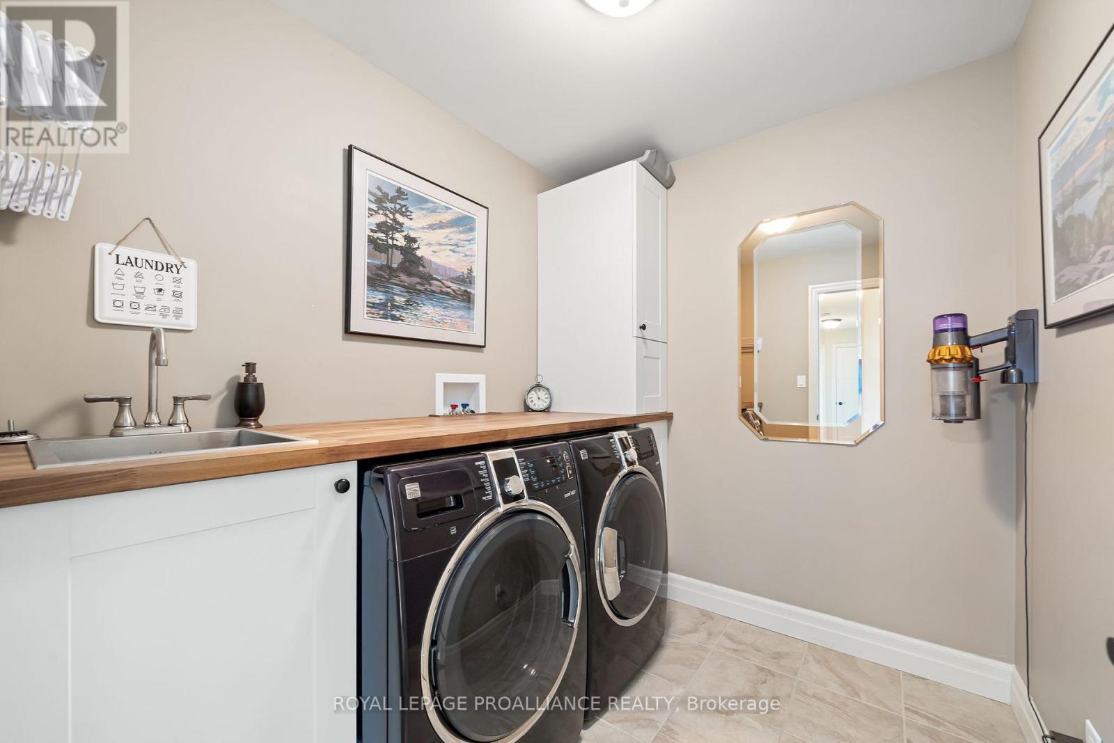 19 Scenic Drive, Belleville, Ontario  K8N 0C2 - Photo 26 - X12749170