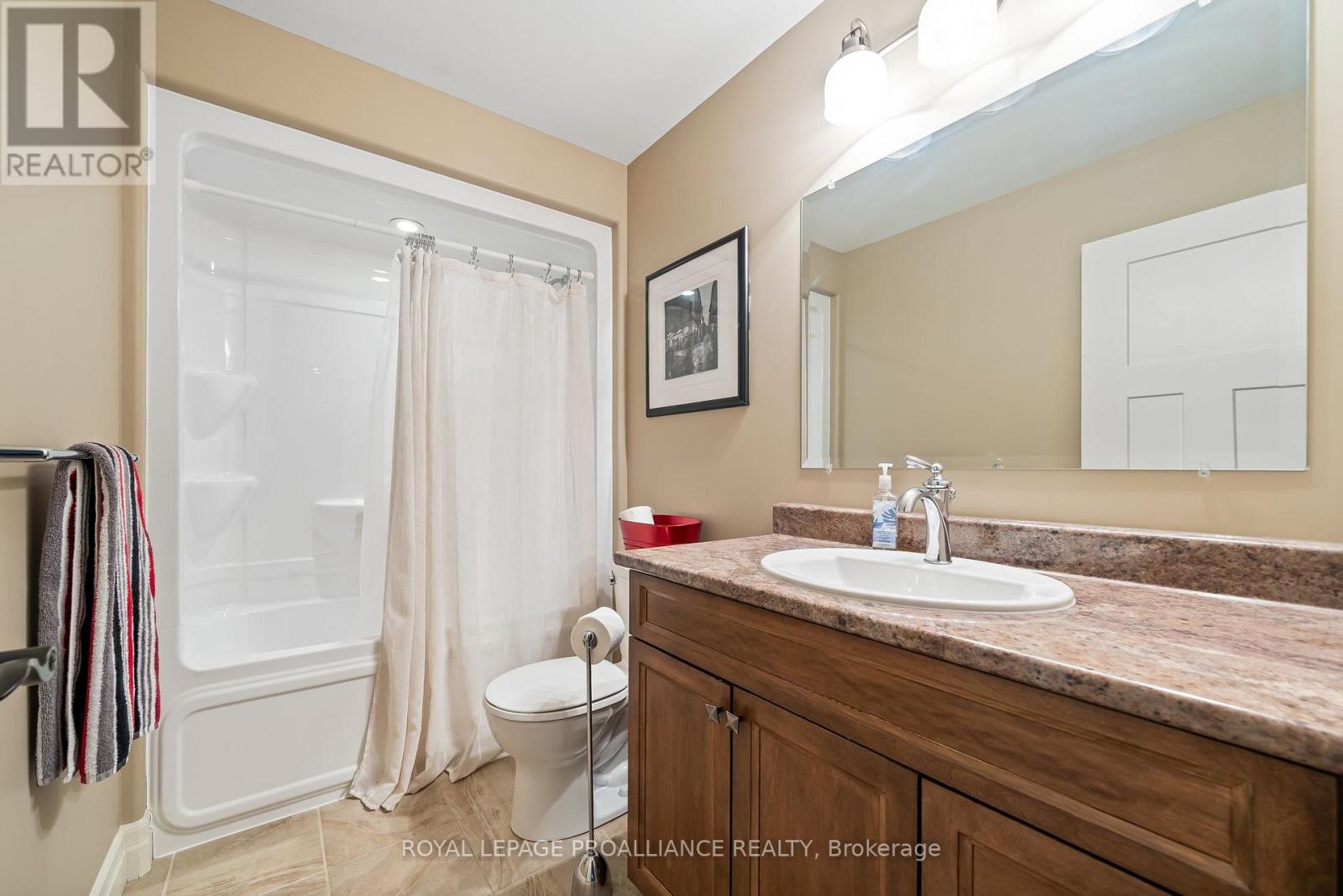 19 Scenic Drive, Belleville, Ontario  K8N 0C2 - Photo 32 - X12749170