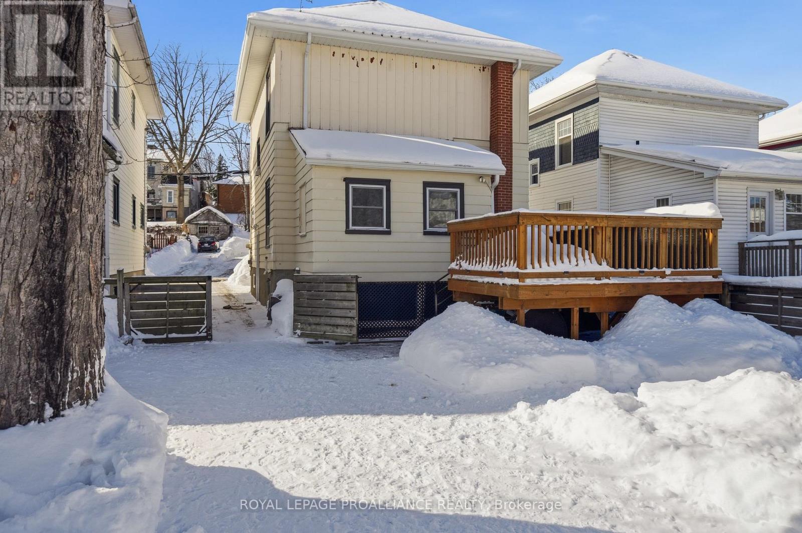 11 Cedar Street, Belleville, Ontario  K8P 3L8 - Photo 35 - X12749352