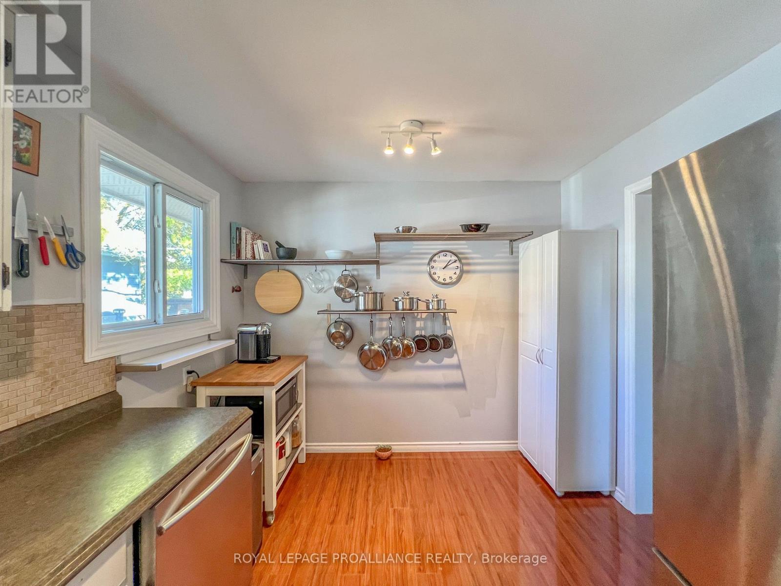 157 Singleton Drive, Belleville, Ontario  K8N 5H4 - Photo 11 - X12750018