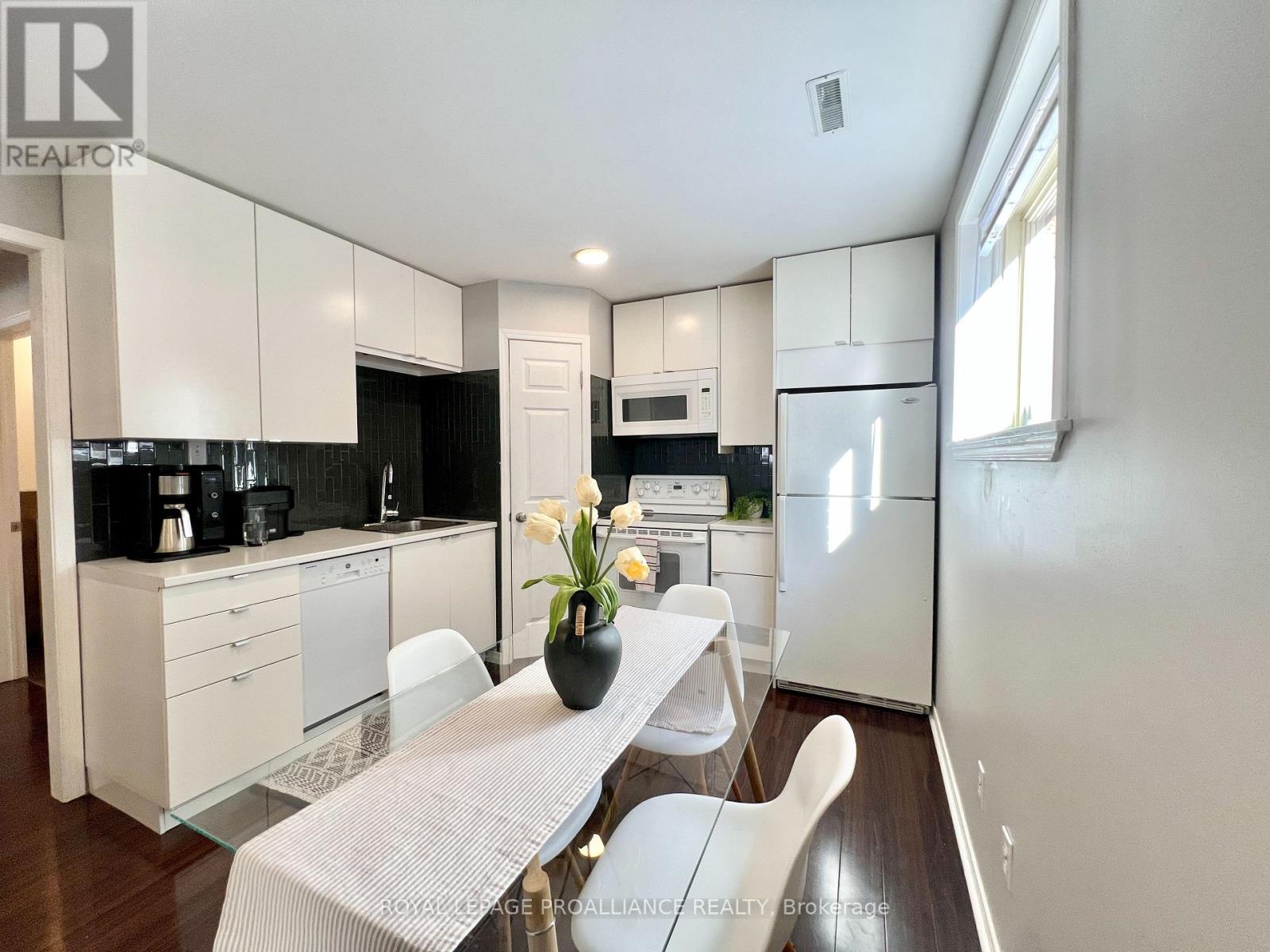 28 Oak Ridge Boulevard, Belleville, Ontario  K8N 5W1 - Photo 40 - X12750782