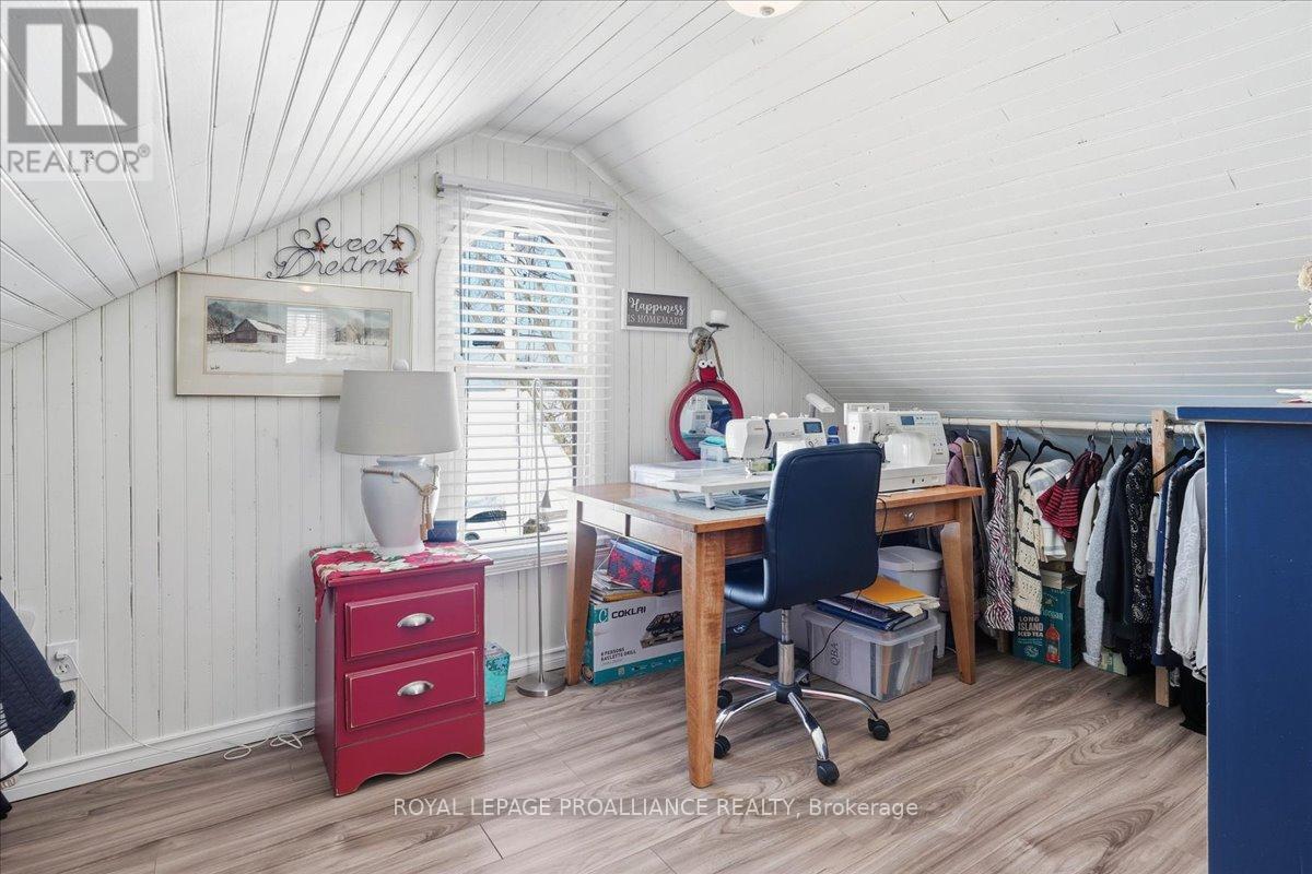 880 North Big Island Road, Prince Edward County, Ontario  K0K 1W0 - Photo 26 - X12754322