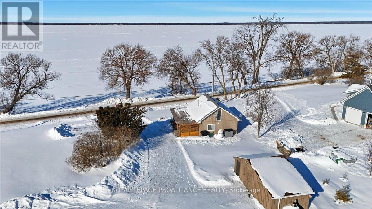880 North Big Island Road, Prince Edward County, Ontario  K0K 1W0 - Photo 32 - X12754322