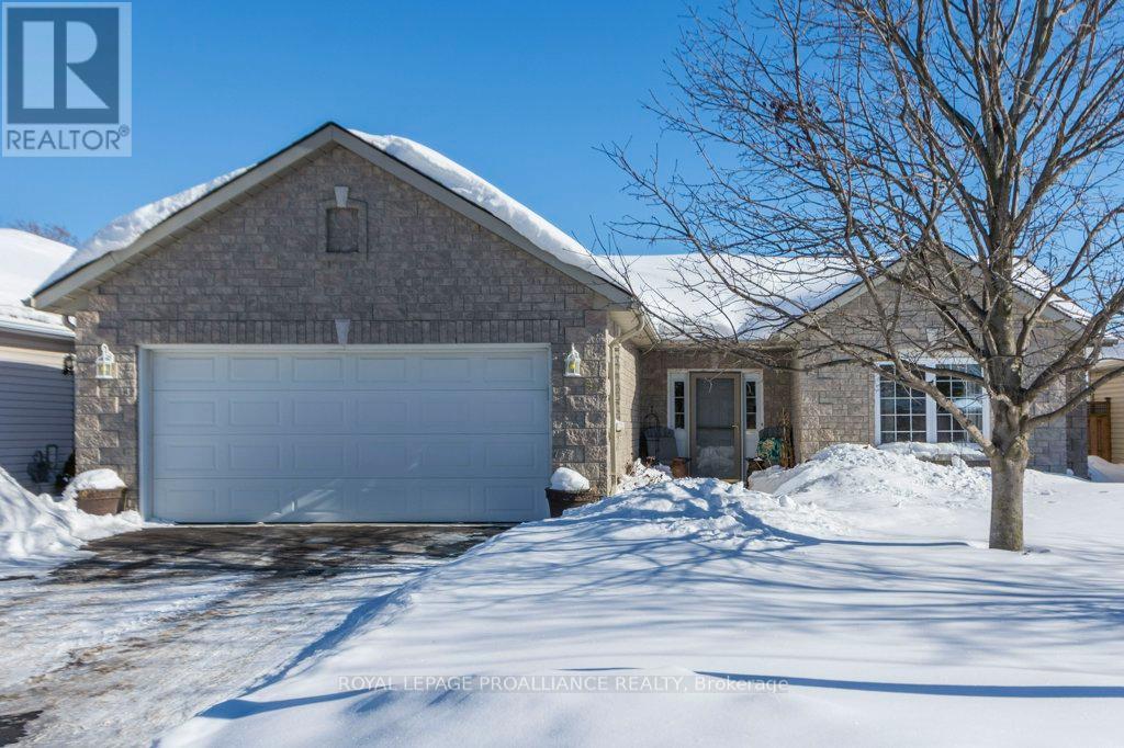 51 APPLEWOOD DRIVE, Brighton, Ontario