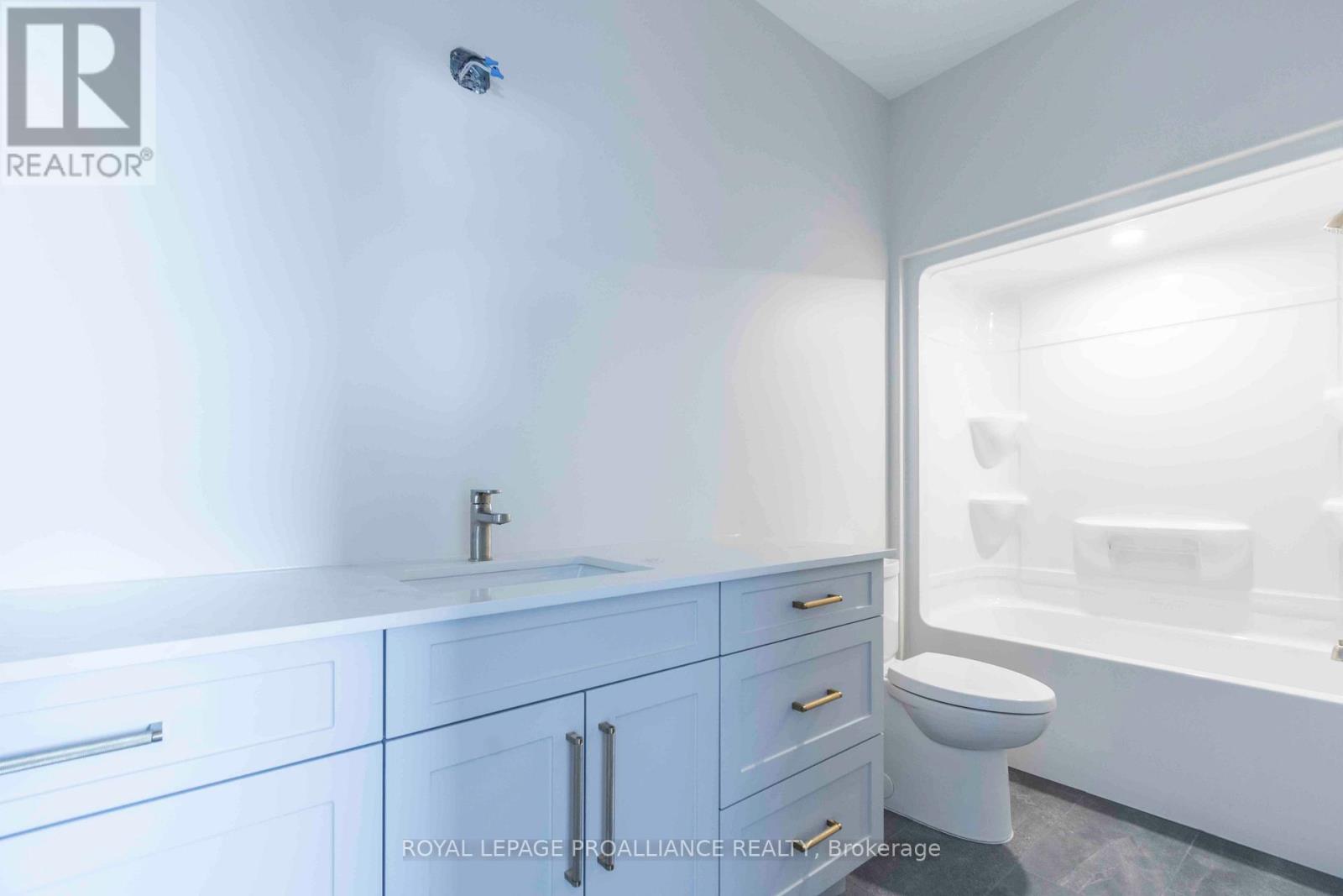 63 Meagan Lane, Quinte West, Ontario  K0K 2C0 - Photo 25 - X12755220