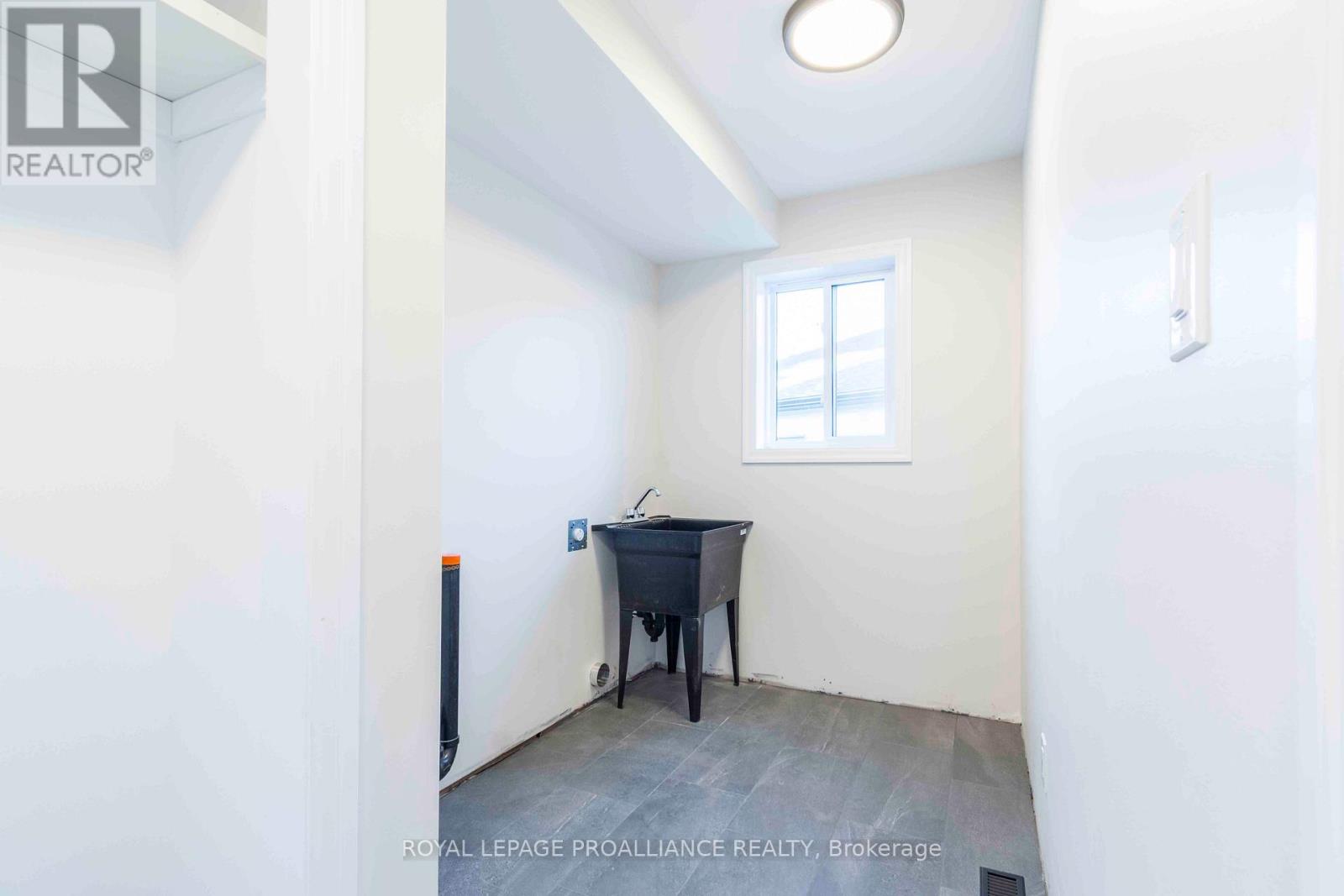 63 Meagan Lane, Quinte West, Ontario  K0K 2C0 - Photo 7 - X12755220