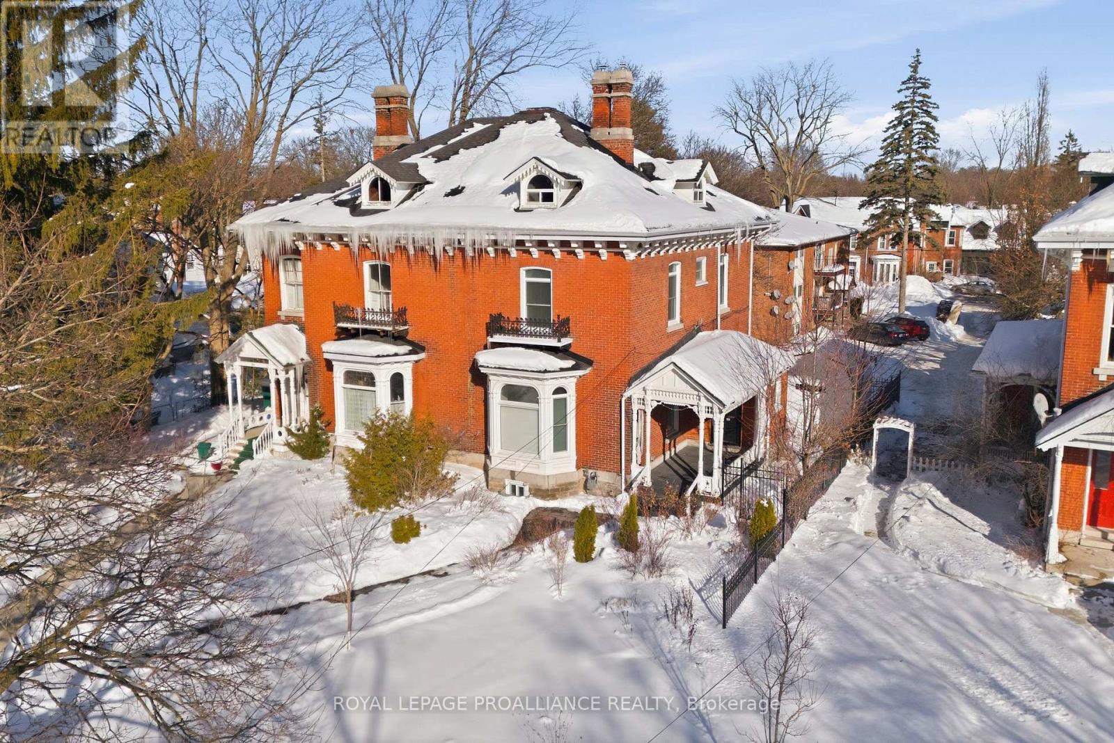 219 CHARLES STREET, Belleville, Ontario