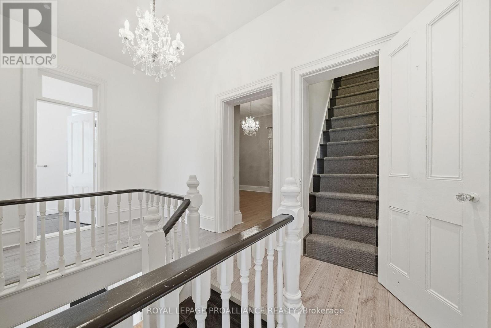 219 Charles Street, Belleville, Ontario  K8N 3M3 - Photo 30 - X12757704