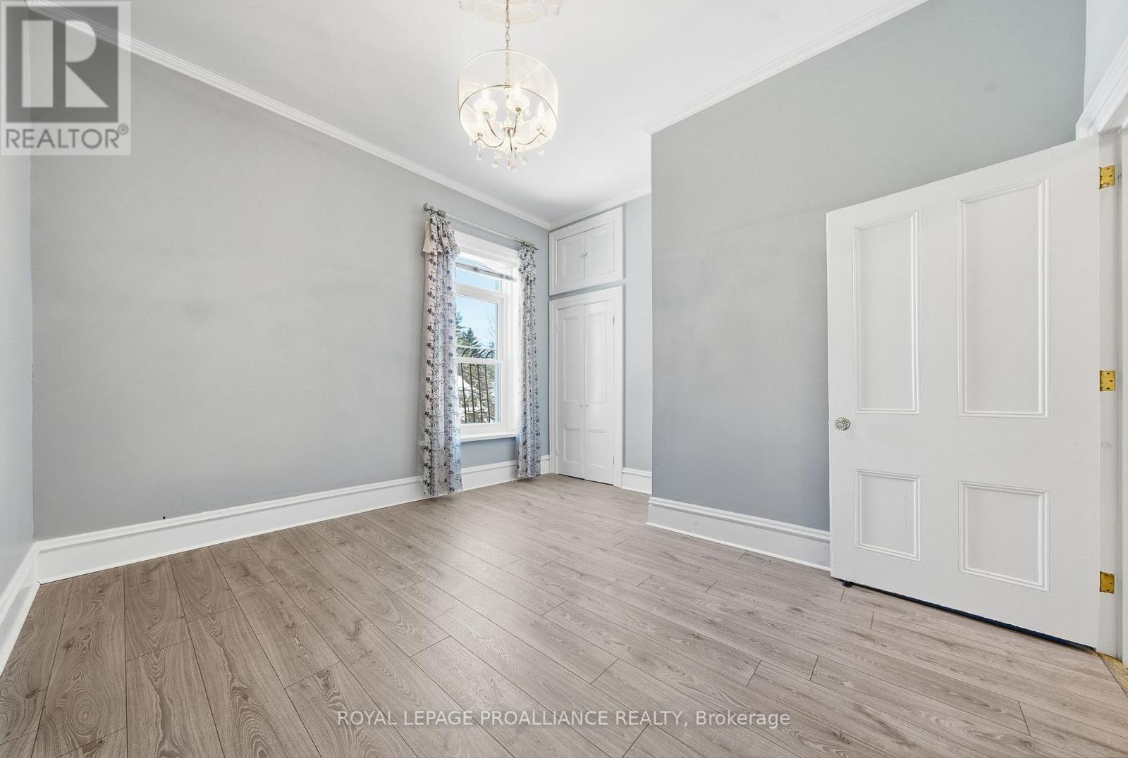 219 Charles Street, Belleville, Ontario  K8N 3M3 - Photo 32 - X12757704