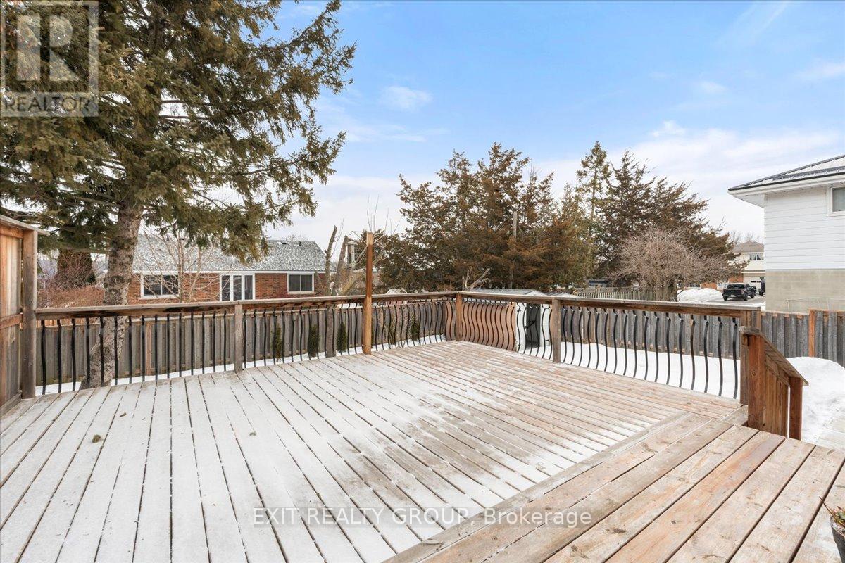 12 Chown Crescent, Belleville, Ontario  K8P 4P9 - Photo 31 - X12758218