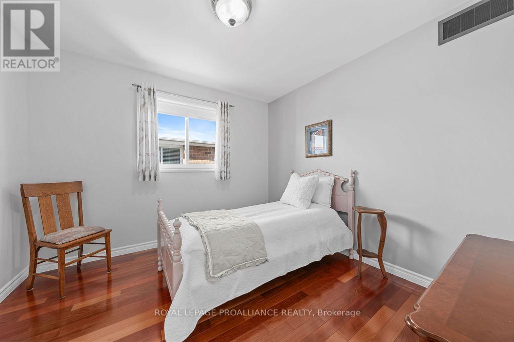 5 Simcoe Drive, Belleville, Ontario  K8N 0N7 - Photo 20 - X12759358