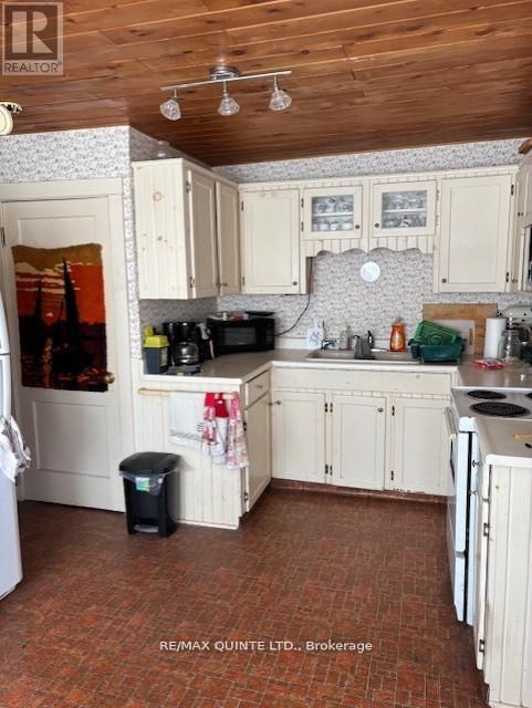 55 Nelson Street, Centre Hastings, Ontario  K0K 2K0 - Photo 11 - X12761418