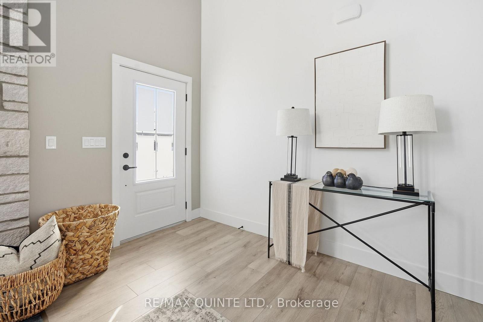 225 Mitchells Crossroad, Prince Edward County, Ontario  K0K 2T0 - Photo 15 - X12762330