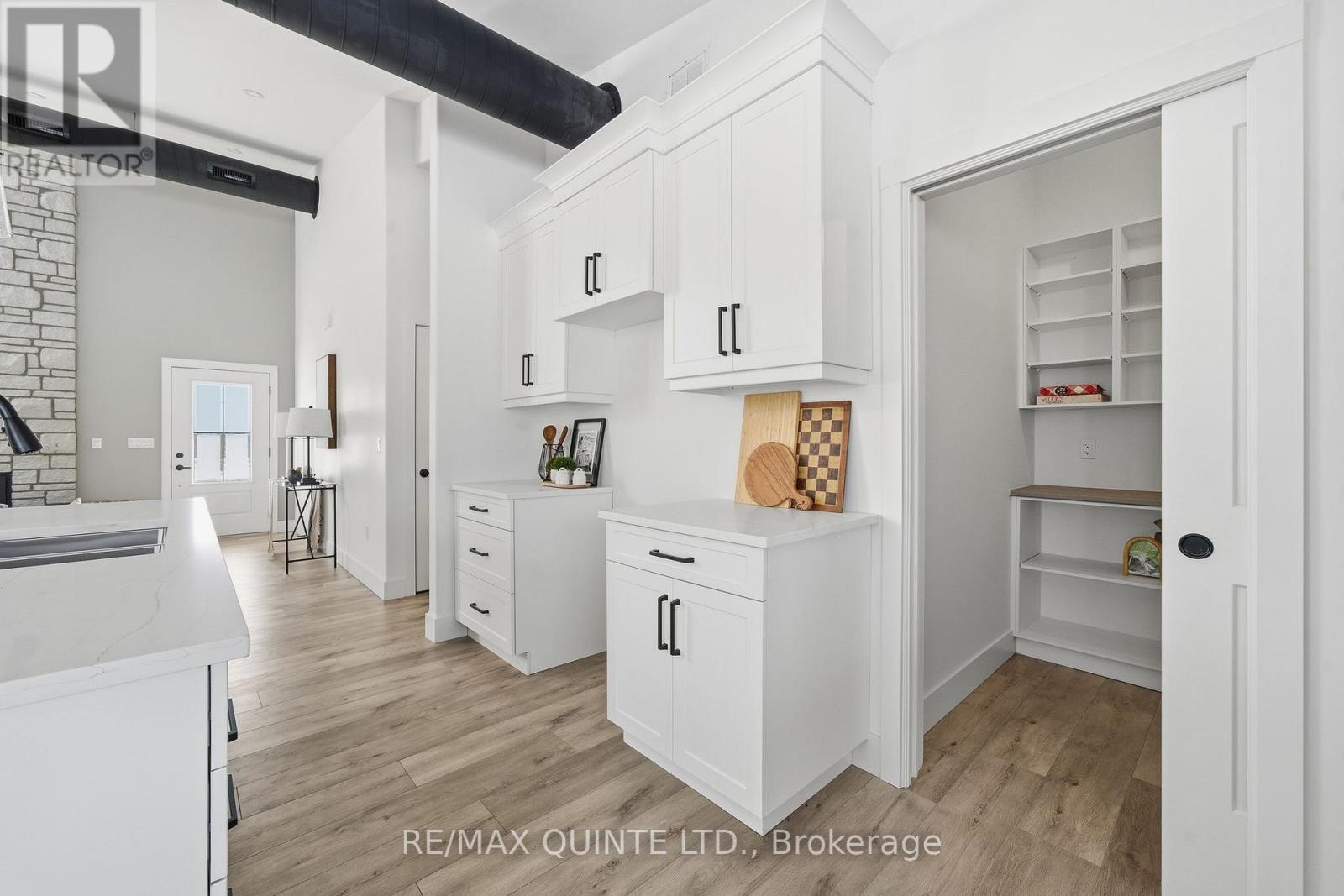 225 Mitchells Crossroad, Prince Edward County, Ontario  K0K 2T0 - Photo 22 - X12762330