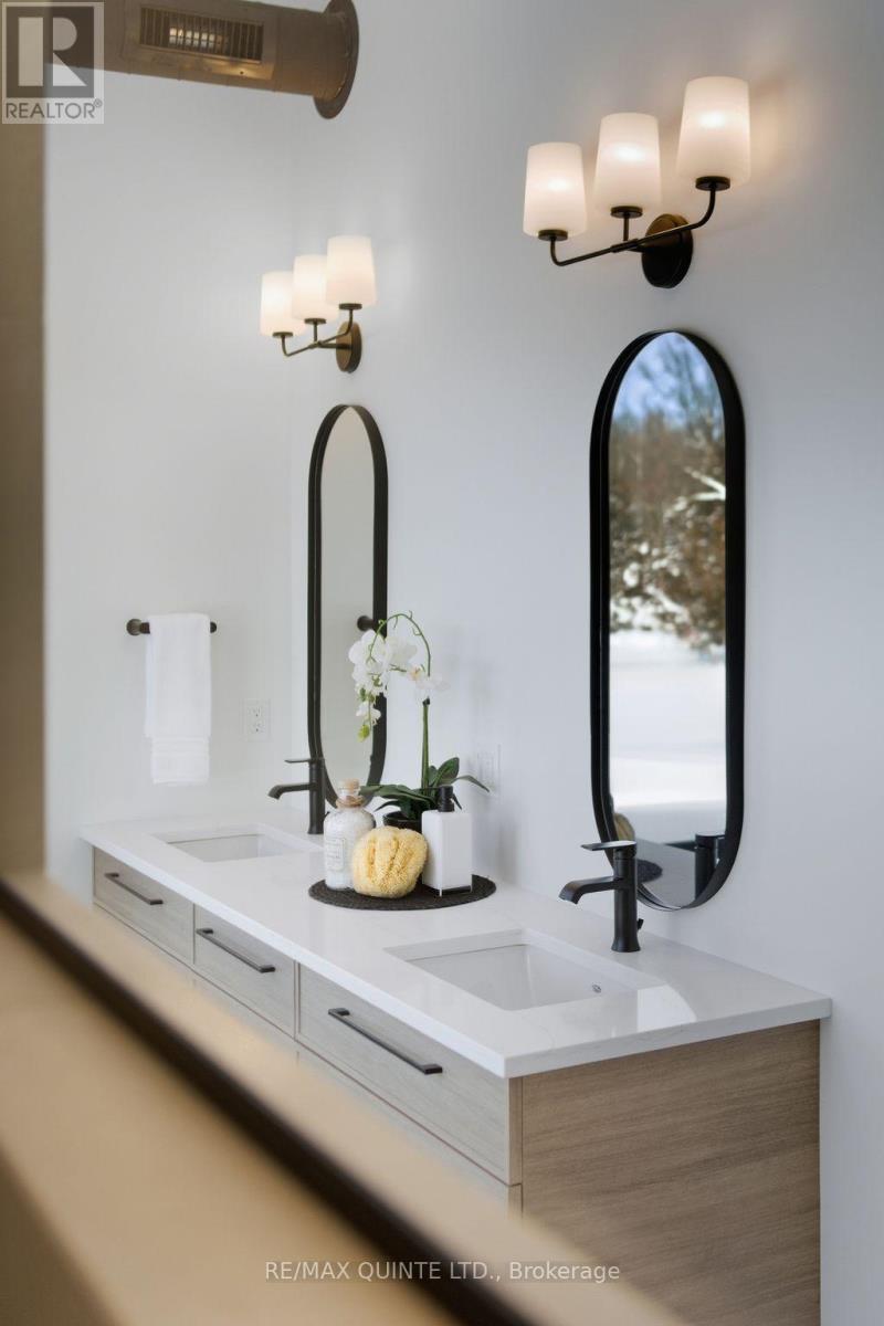 225 Mitchells Crossroad, Prince Edward County, Ontario  K0K 2T0 - Photo 35 - X12762330