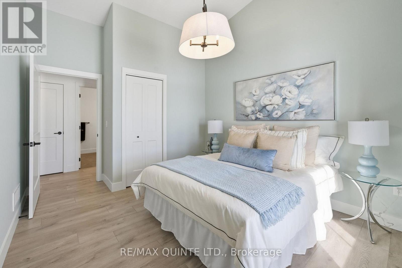 225 Mitchells Crossroad, Prince Edward County, Ontario  K0K 2T0 - Photo 37 - X12762330