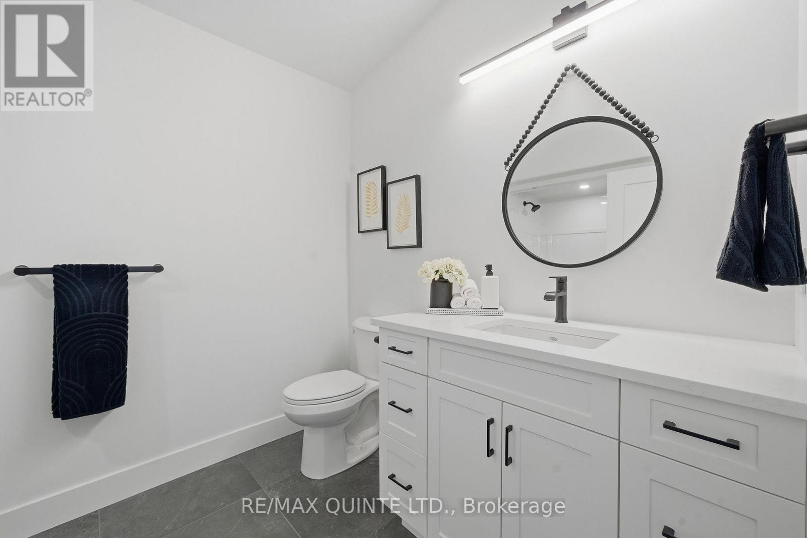 225 Mitchells Crossroad, Prince Edward County, Ontario  K0K 2T0 - Photo 40 - X12762330