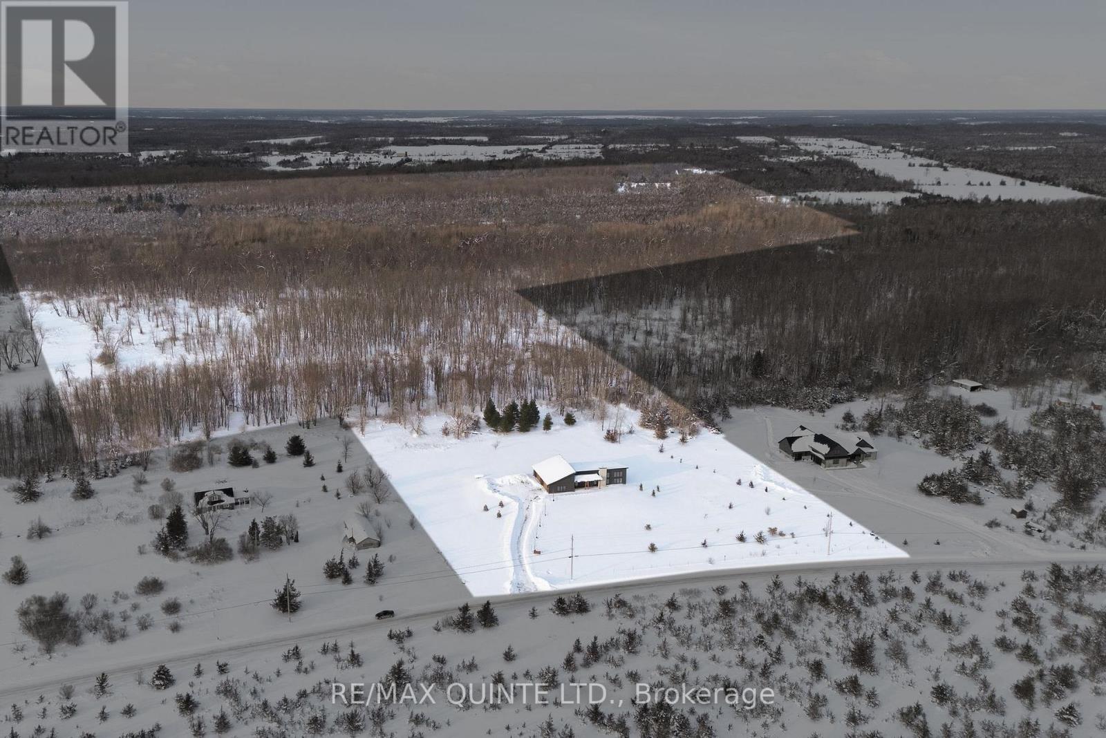 225 Mitchells Crossroad, Prince Edward County, Ontario  K0K 2T0 - Photo 48 - X12762330