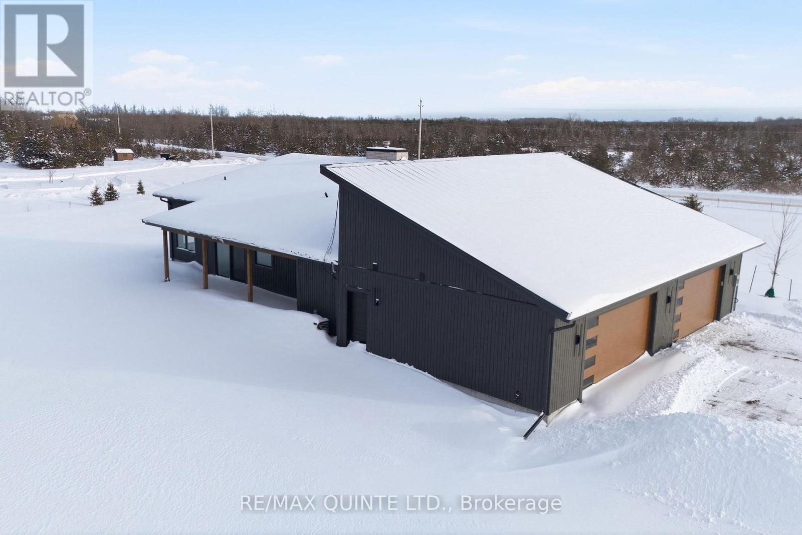 225 Mitchells Crossroad, Prince Edward County, Ontario  K0K 2T0 - Photo 5 - X12762330