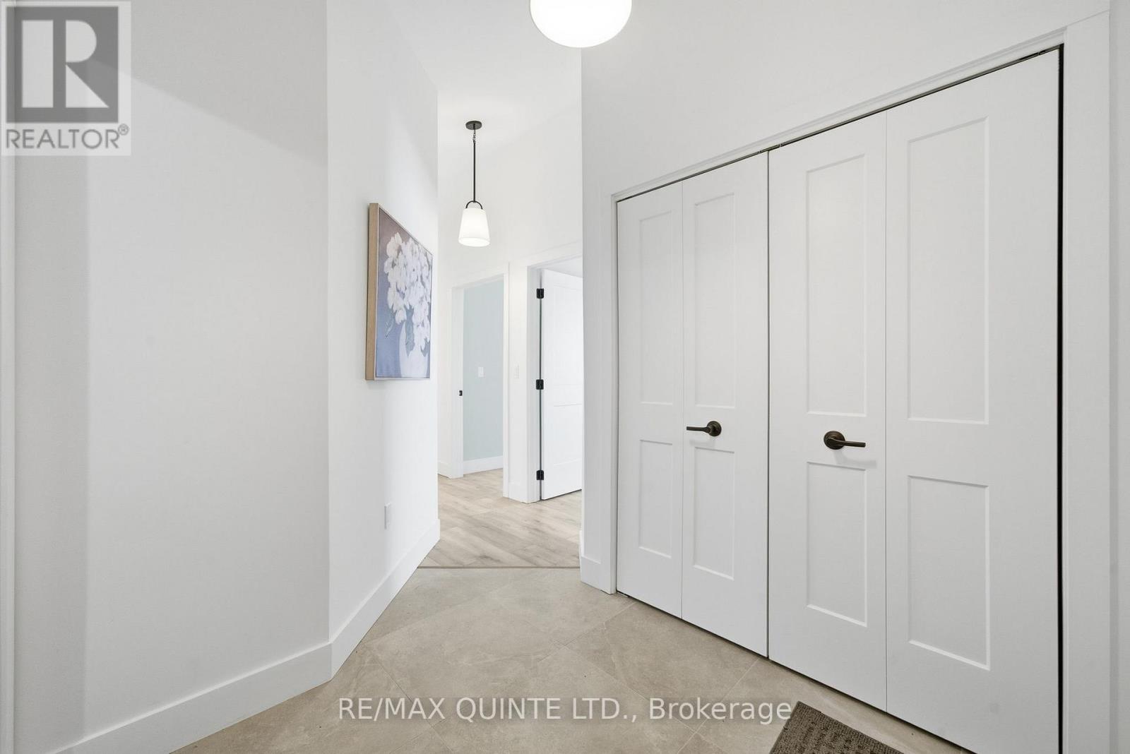 225 Mitchells Crossroad, Prince Edward County, Ontario  K0K 2T0 - Photo 9 - X12762330