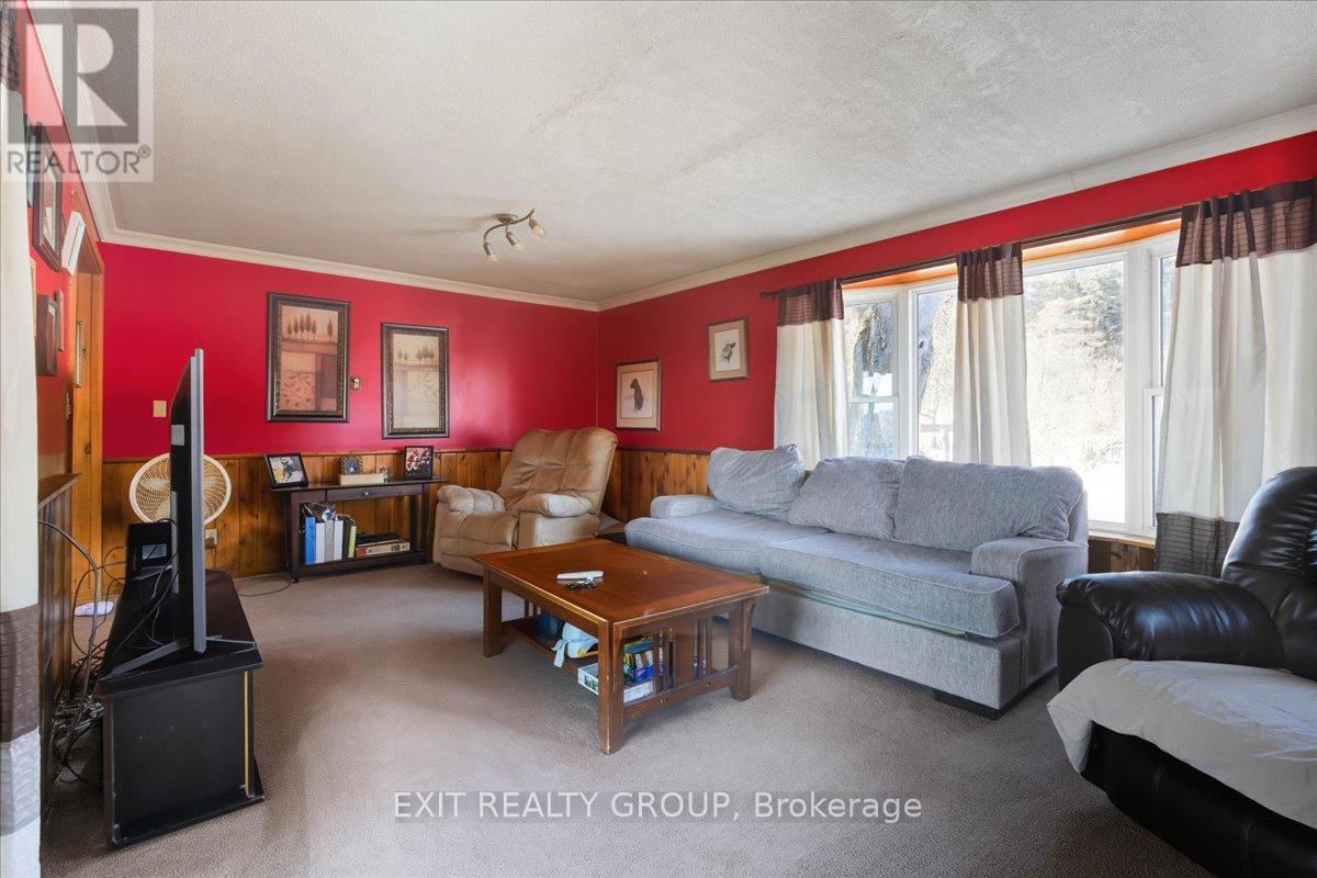 1573 County Road 5, Quinte West, Ontario  K0K 2C0 - Photo 8 - X12763138