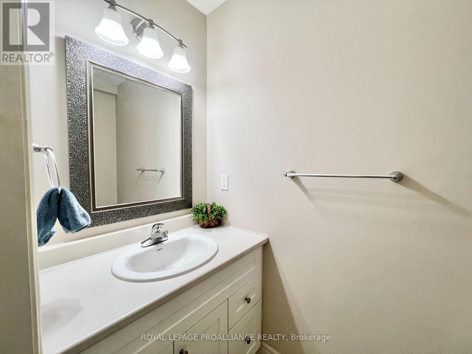 32 Princeton Place, Belleville, Ontario  K8N 0B2 - Photo 12 - X12763490