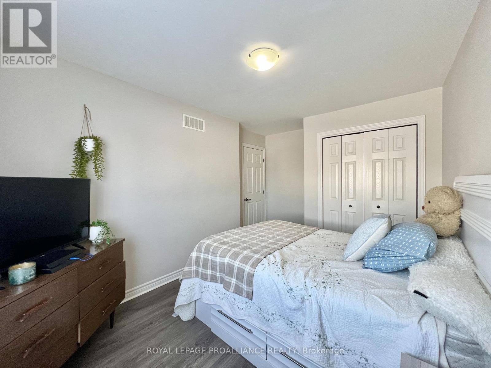 32 Princeton Place, Belleville, Ontario  K8N 0B2 - Photo 21 - X12763490