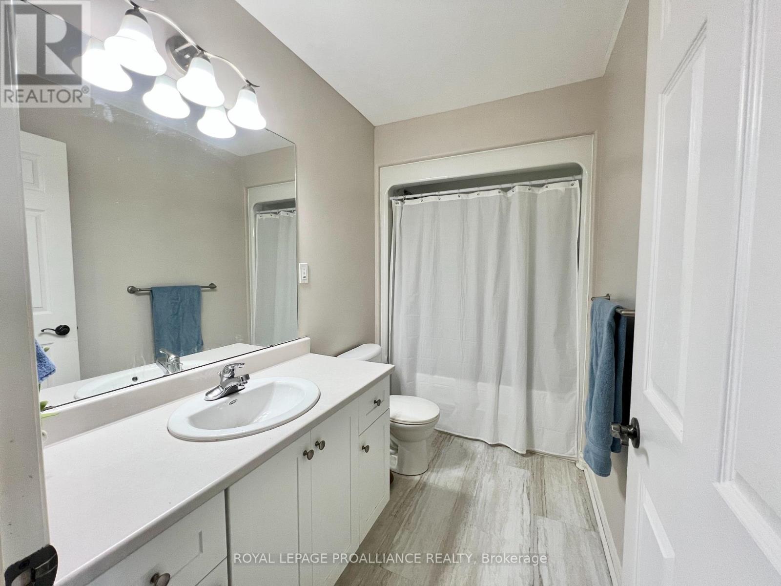 32 Princeton Place, Belleville, Ontario  K8N 0B2 - Photo 22 - X12763490