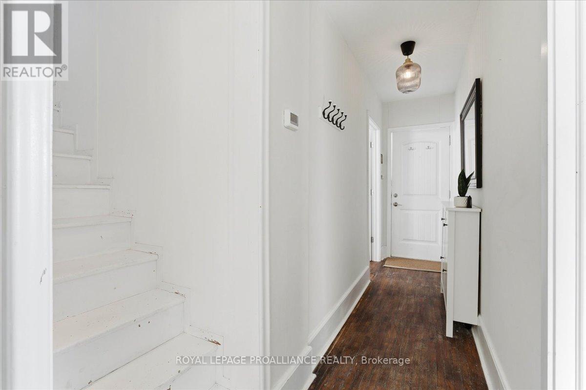 17 King Street, Prince Edward County, Ontario  K0K 2T0 - Photo 23 - X12763532