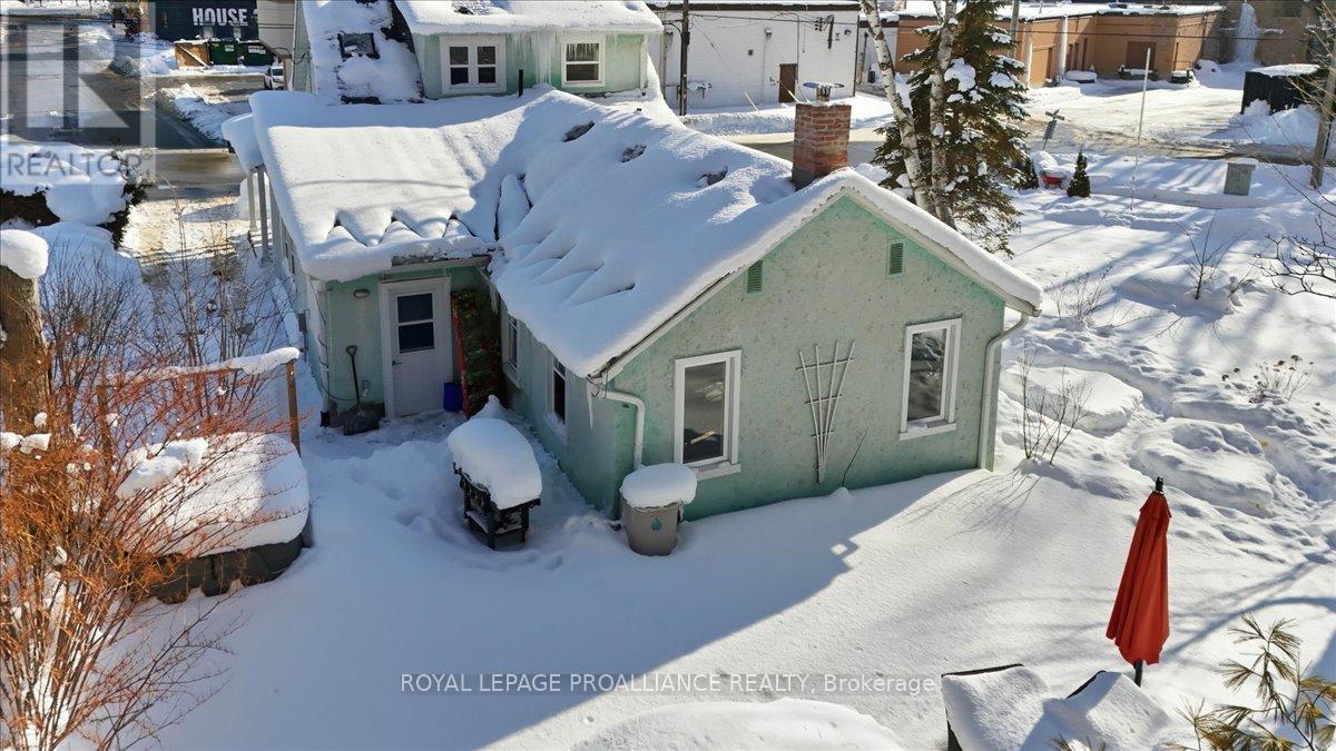 17 King Street, Prince Edward County, Ontario  K0K 2T0 - Photo 27 - X12763532