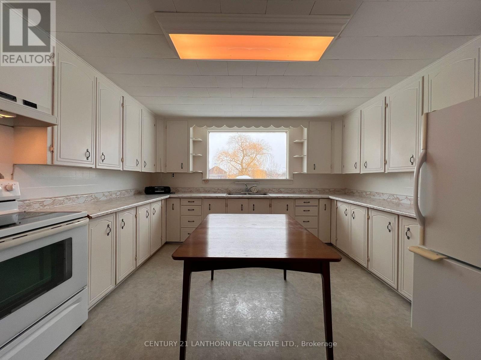 1205 County Road 18 Road, Prince Edward County, Ontario  K0K 1P0 - Photo 11 - X12764186