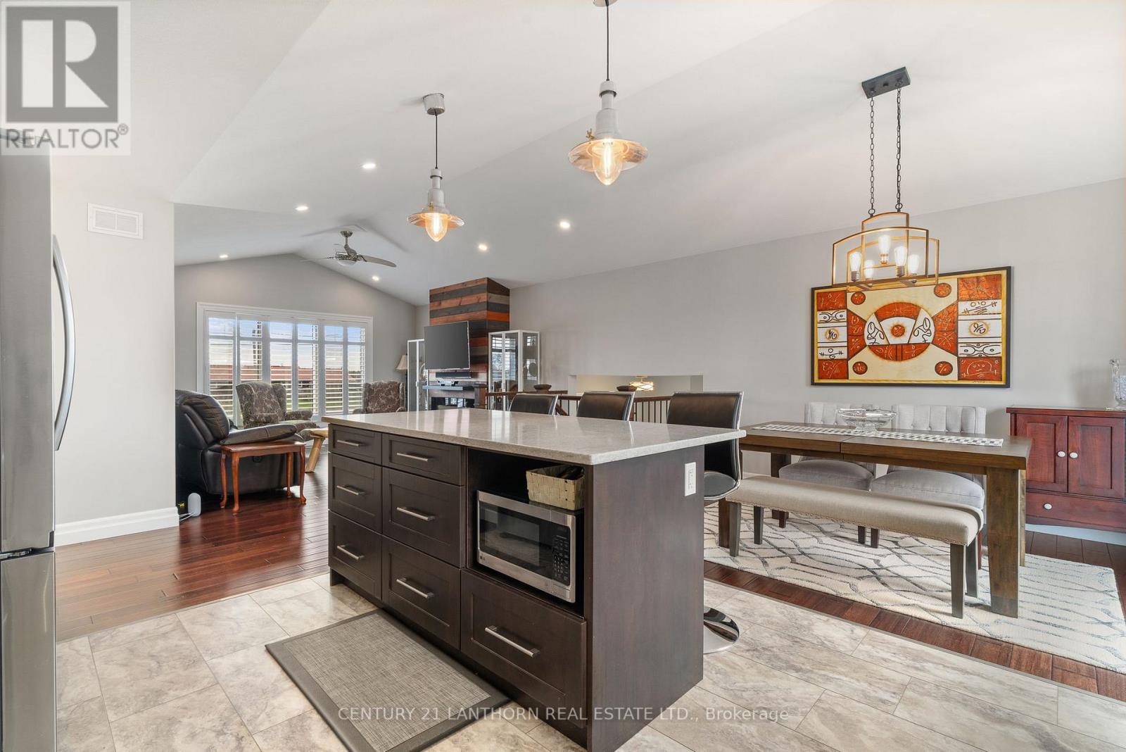 32 Stinson Block Road, Prince Edward County, Ontario  K0K 1T0 - Photo 11 - X12764382