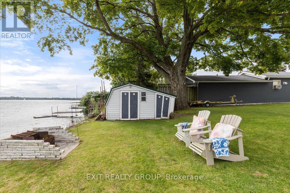 82 Outlet Road, Prince Edward County, Ontario  K0K 1P0 - Photo 35 - X12765436