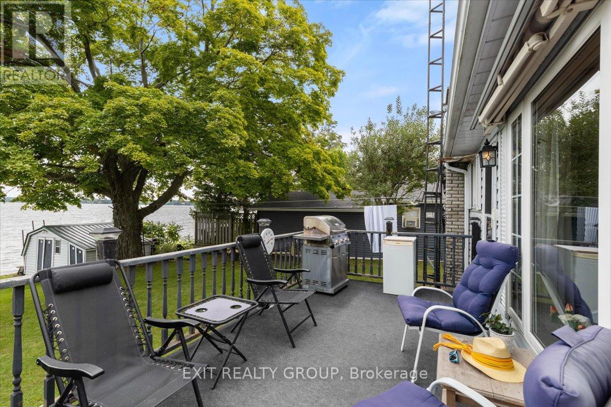 82 Outlet Road, Prince Edward County, Ontario  K0K 1P0 - Photo 37 - X12765436