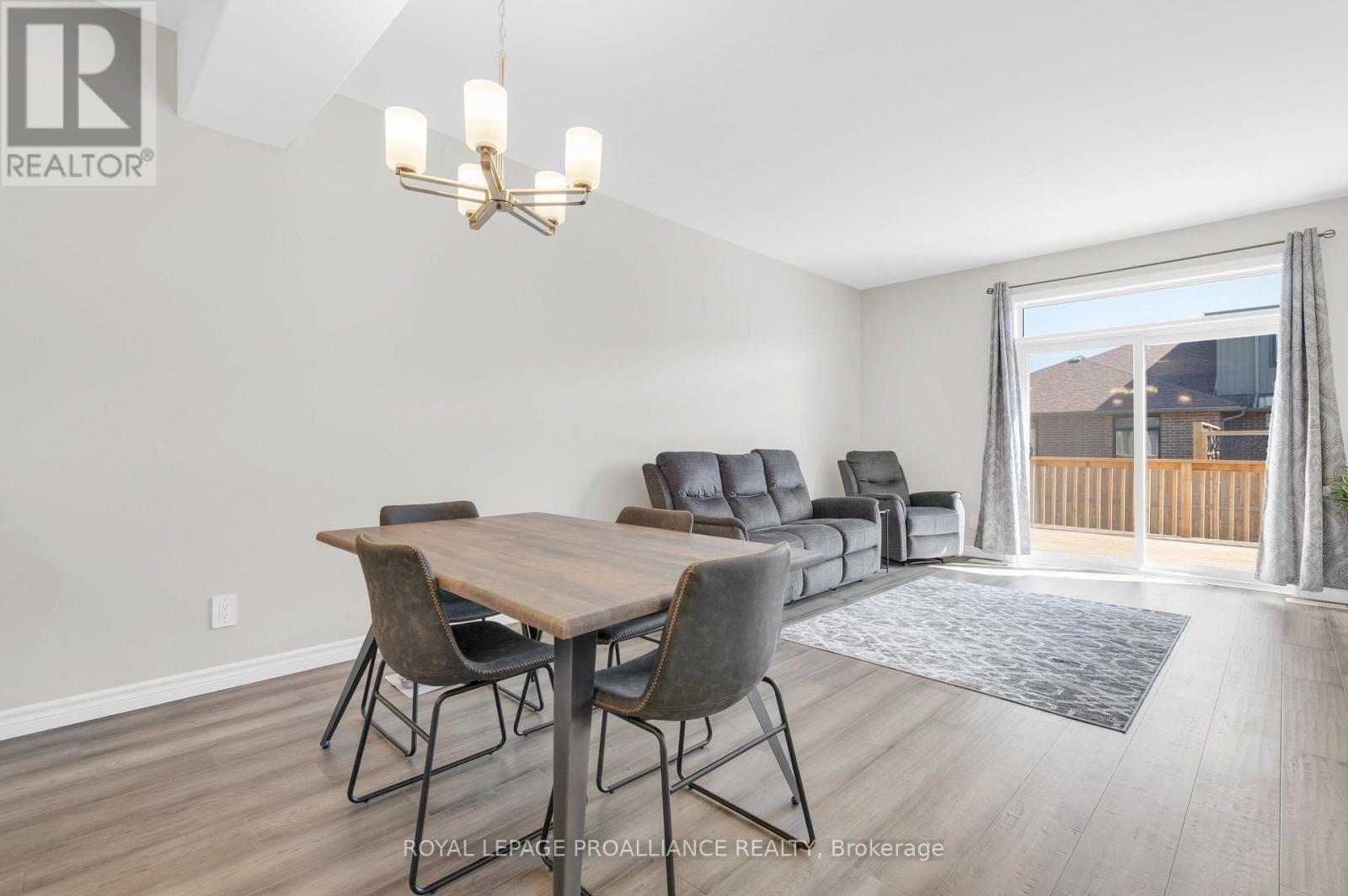 84 Athabaska Drive, Belleville, Ontario  K8N 0T2 - Photo 16 - X12766072