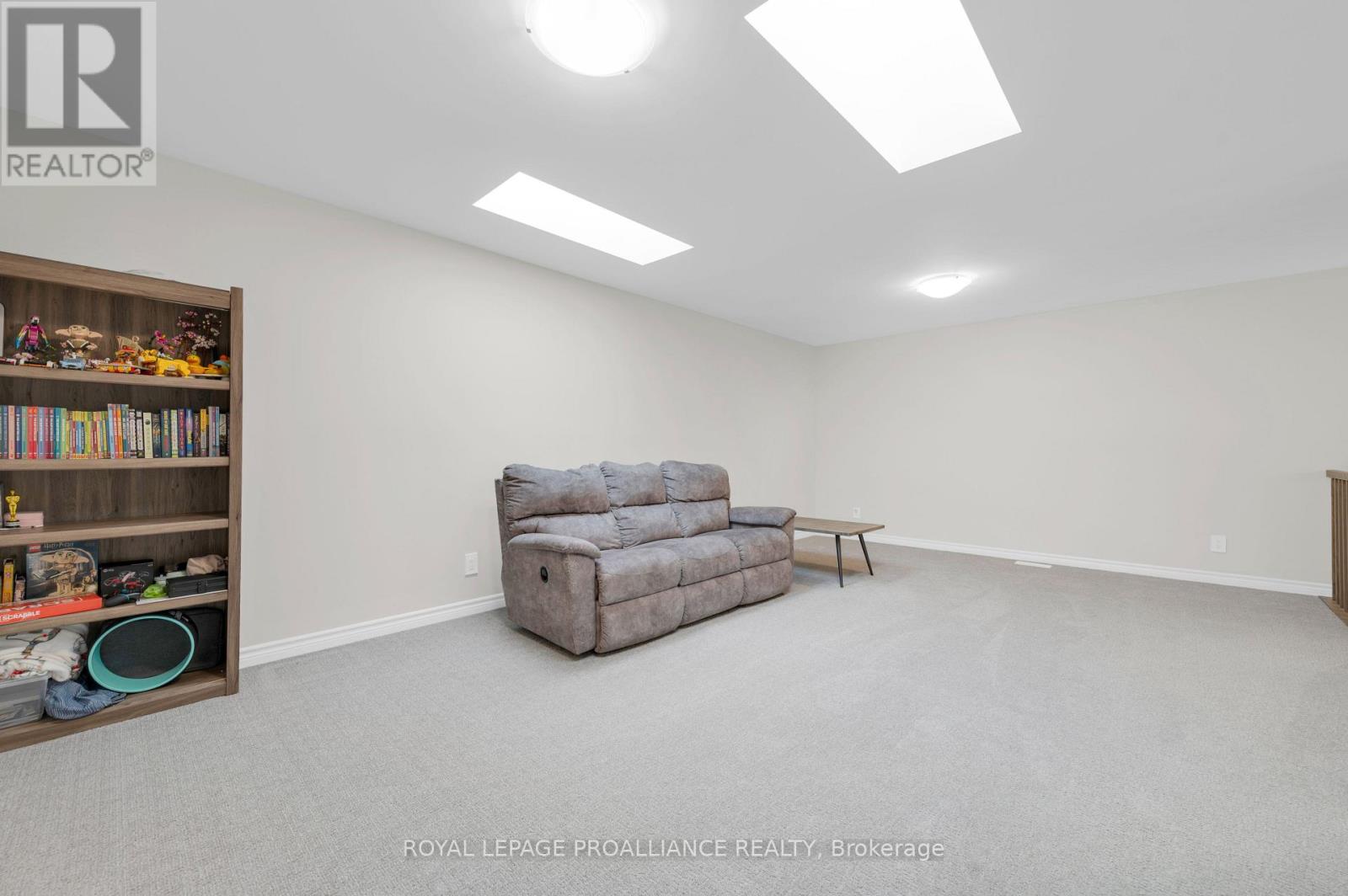 84 Athabaska Drive, Belleville, Ontario  K8N 0T2 - Photo 26 - X12766072