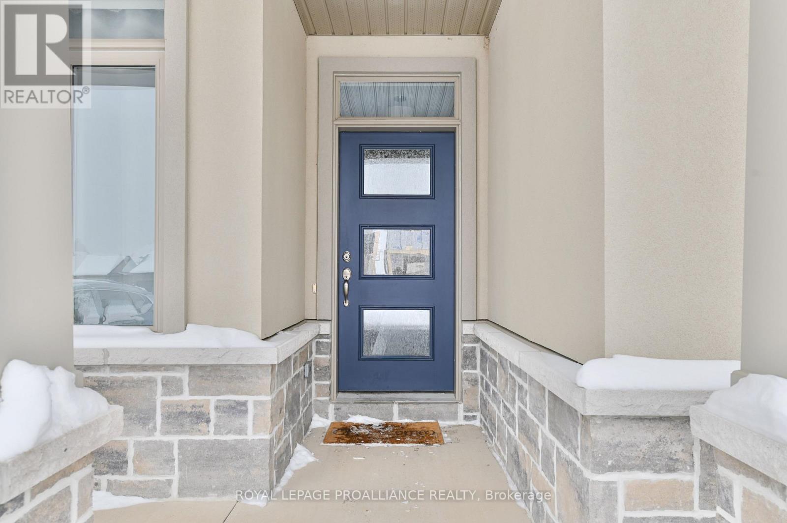 84 Athabaska Drive, Belleville, Ontario  K8N 0T2 - Photo 5 - X12766072